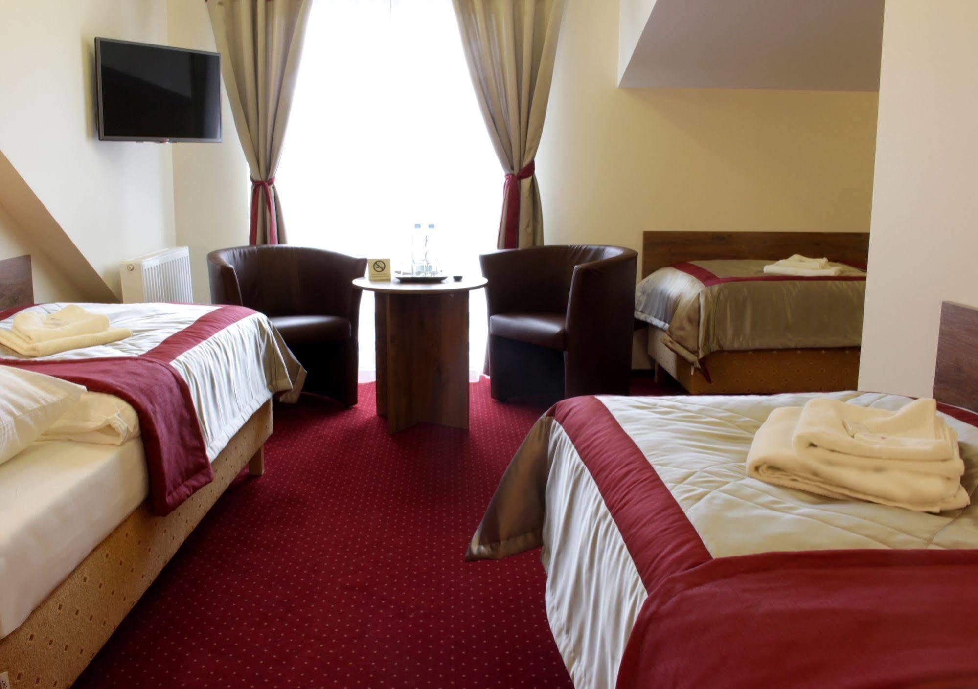Hotel Dukat Biała Podlaska Eksteriør bilde